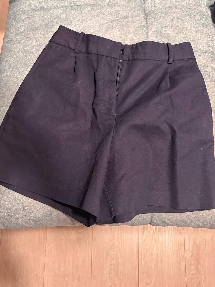 Шорты Zara