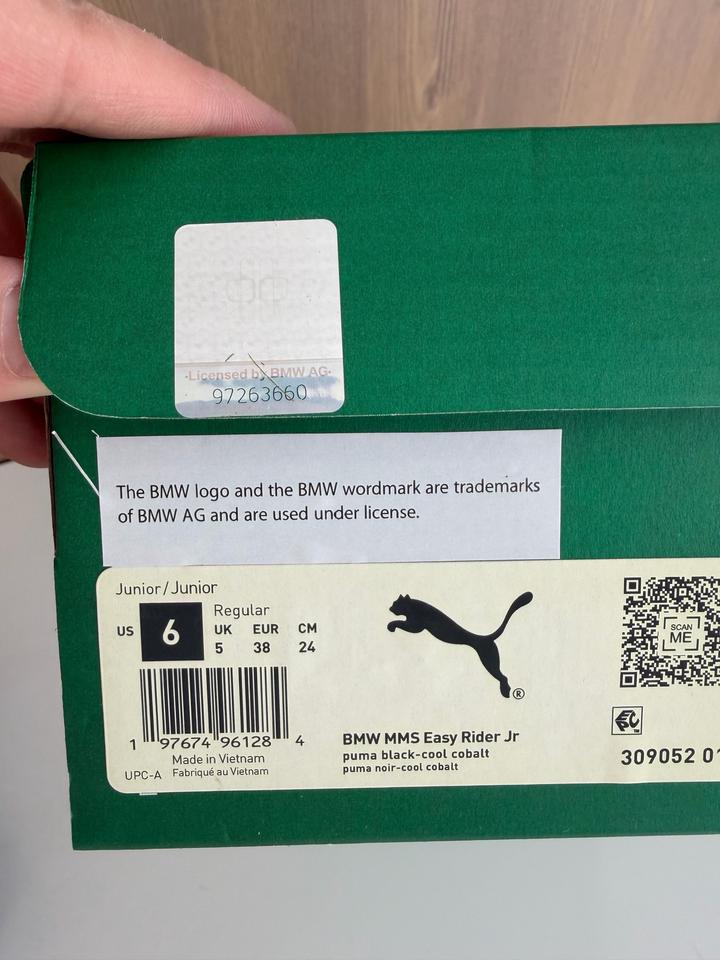 Кроссовки Puma новые 37 размер