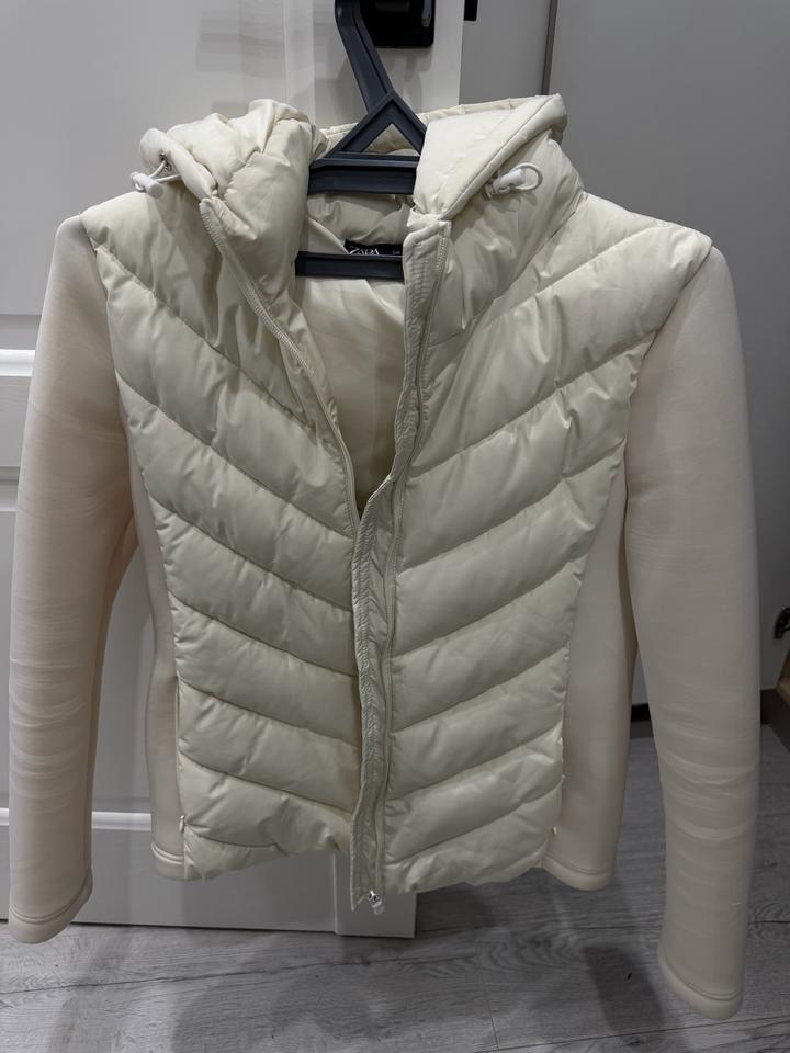 новая легкая куртка зара