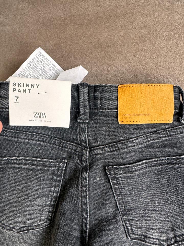 Джинсы Zara на девочку