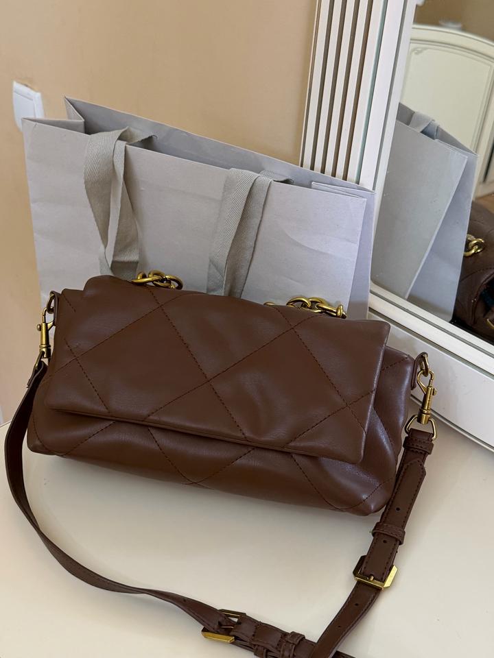 Сумка Charles&Keith