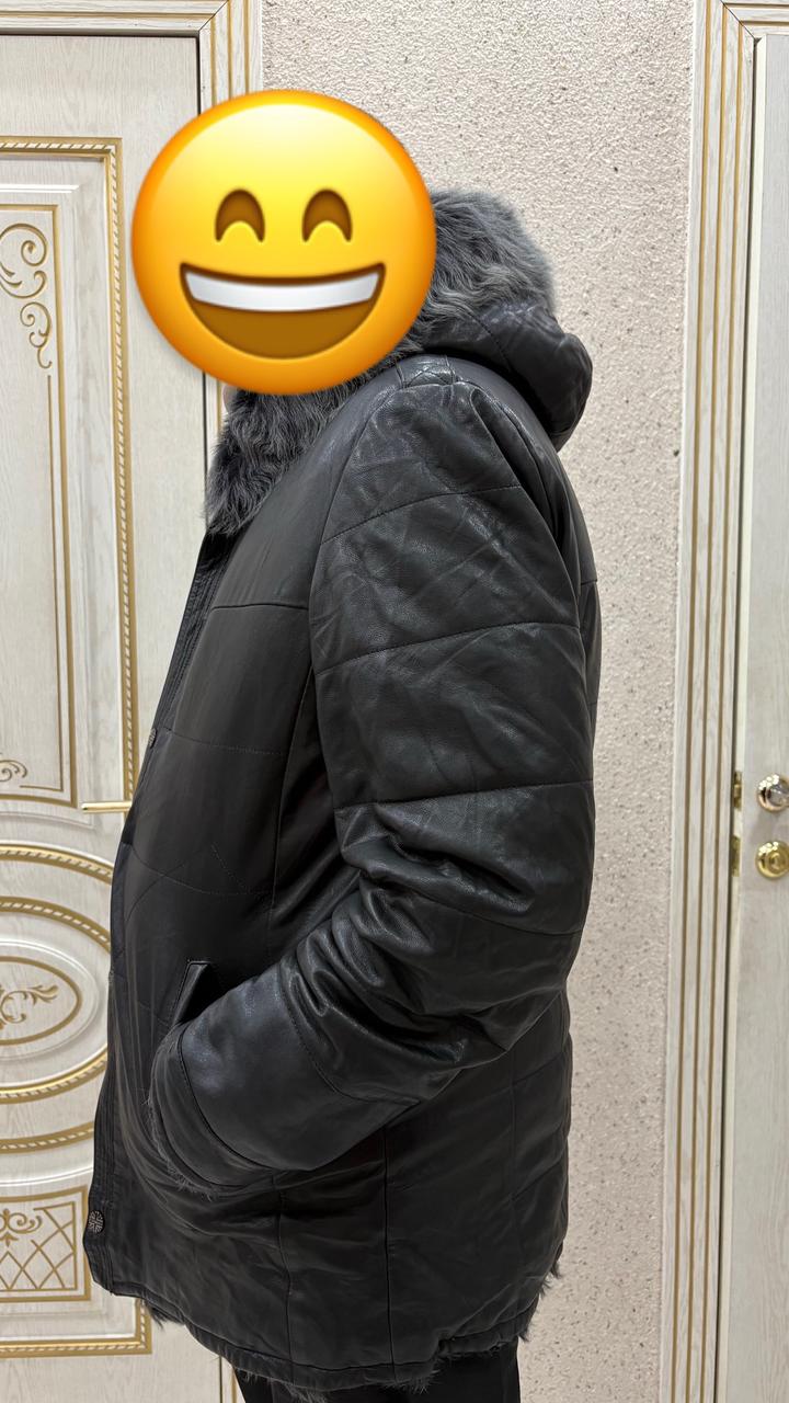 Продам натуральную кожаную куртку размер 54-56, совсем новая, возможен торг