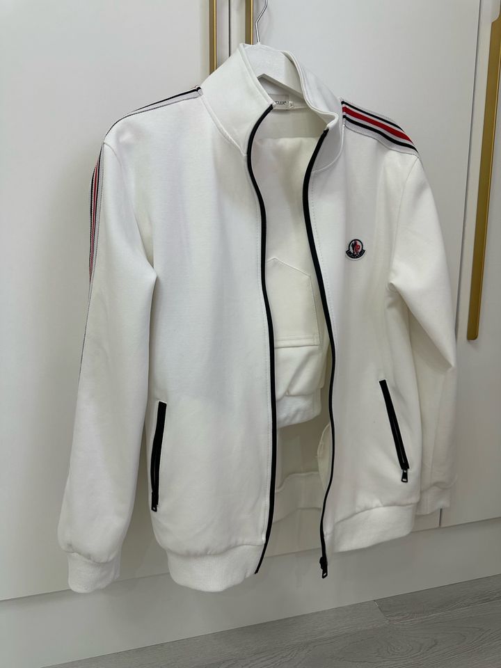 Спортивка от Moncler