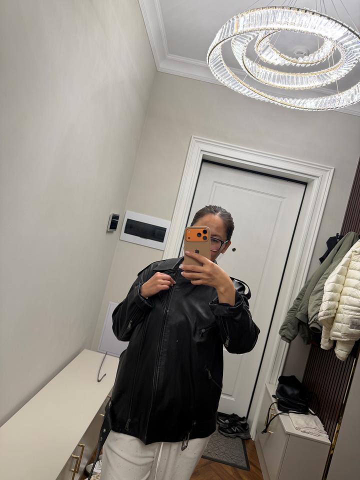 Косуха из натуральной кожи подходит до 48р