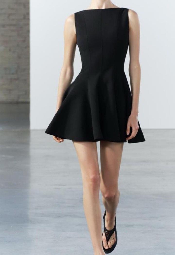 Черное платье ZARA