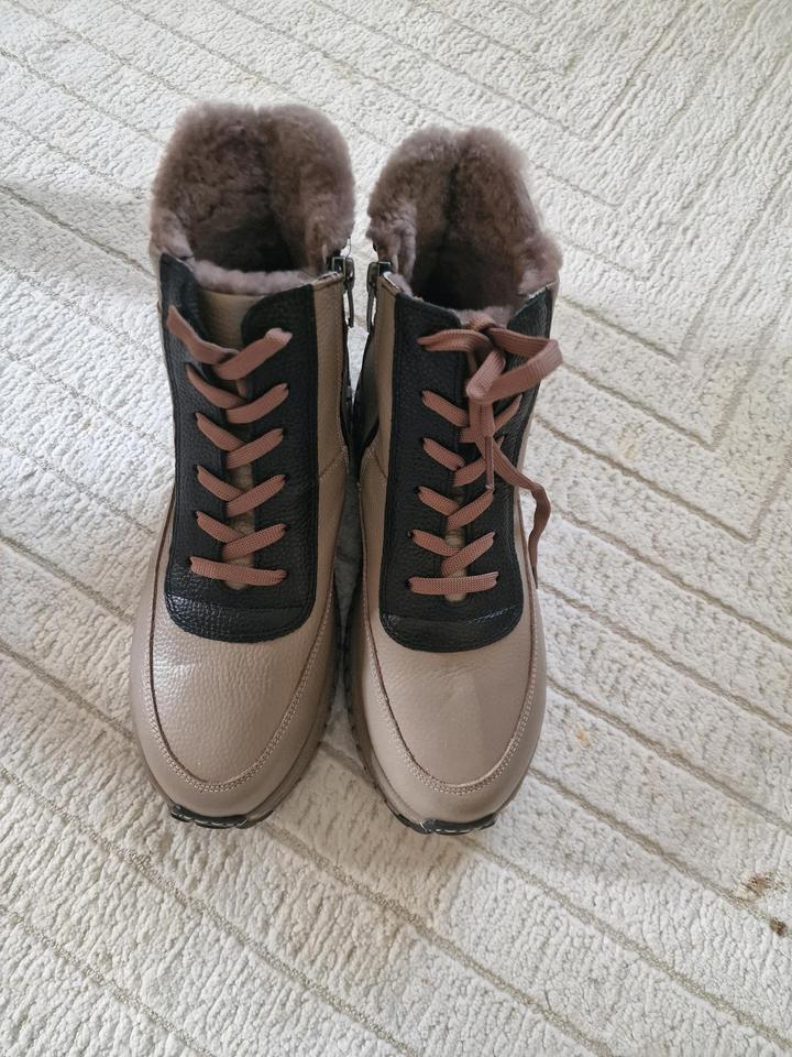 Кожаные сапоги турецкие.