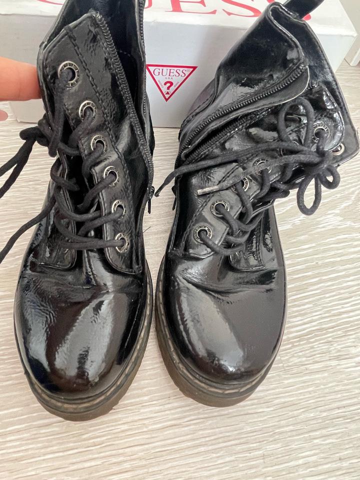 Классные ботинки bugatti