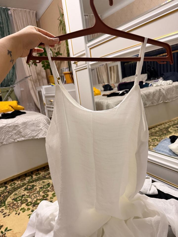 Белое платье на лямках с рубашкой от TGY’s Design