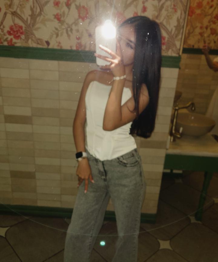 Белый корсет