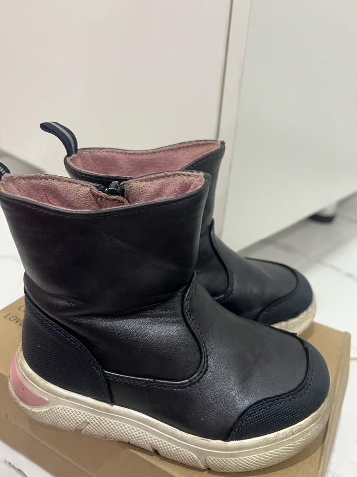 Tombi легкие ботинки на осень и весну