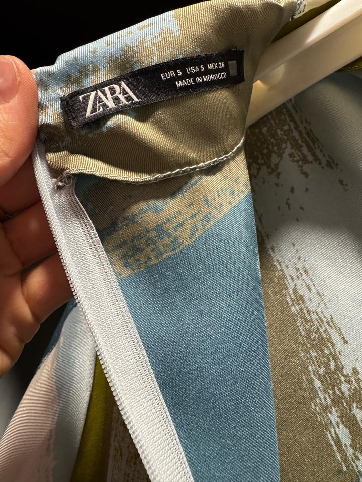 Платье Zara