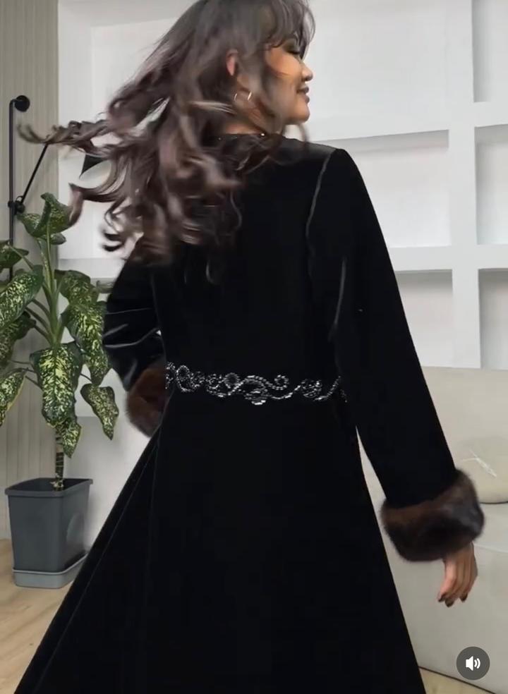 Продам шапан Орнек новый норка жағалы