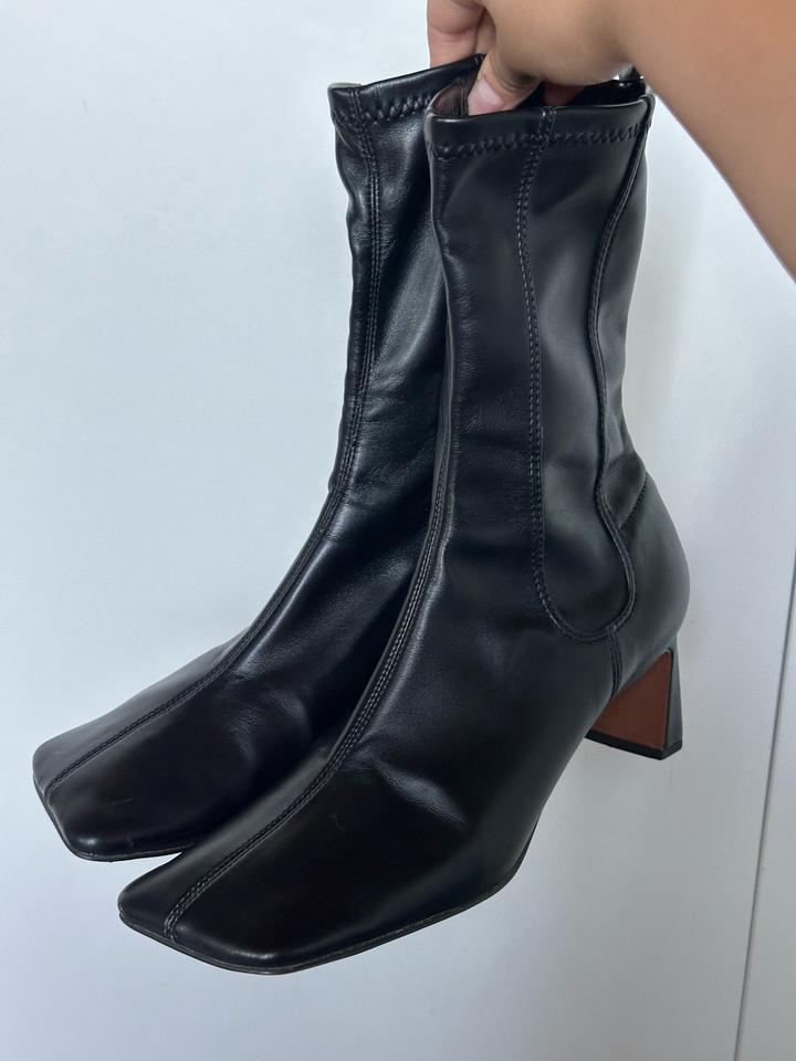 Ботильоны Charles&Keith