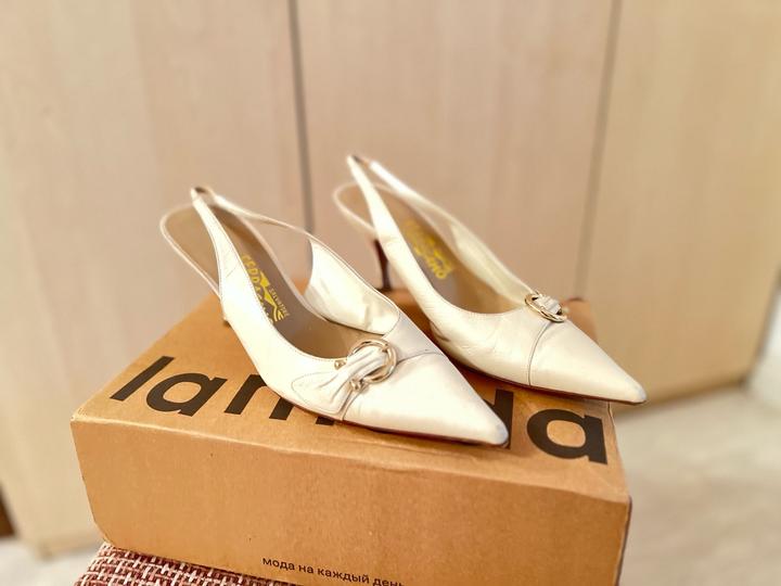 Босоножки Ferragamo