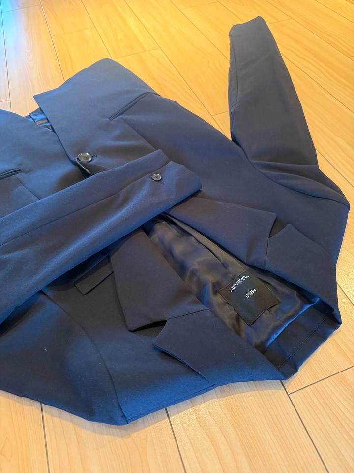 Брючный костюм mango