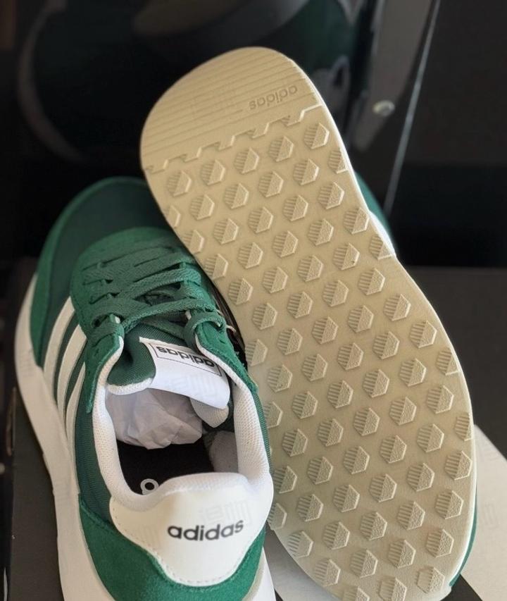 кроссовки адидас зеленые оригинал