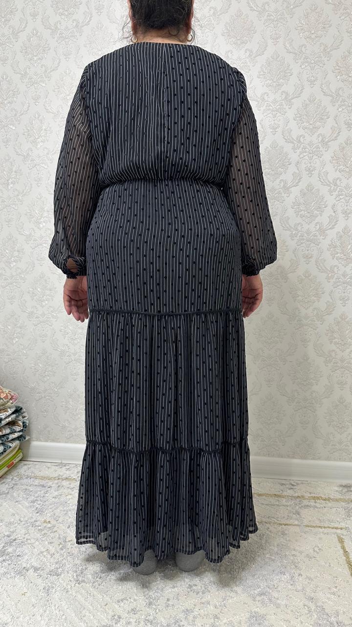 Вечернее чёрное платье