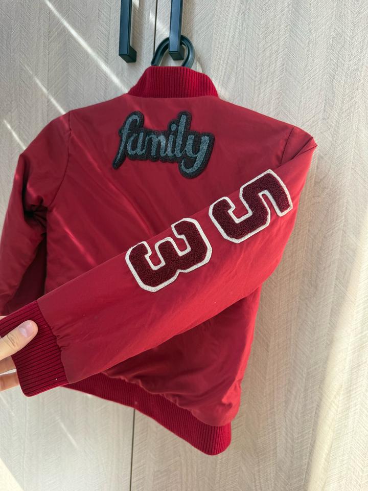 Продам бомбер Дольче габбана