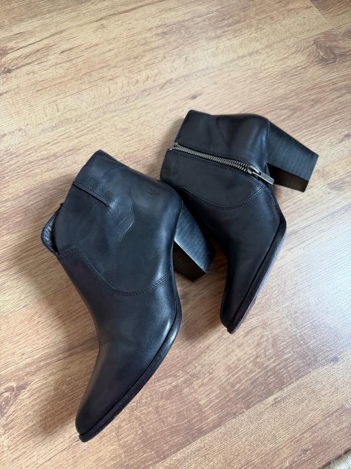 Кожаные ботильоны Frye Jennifer