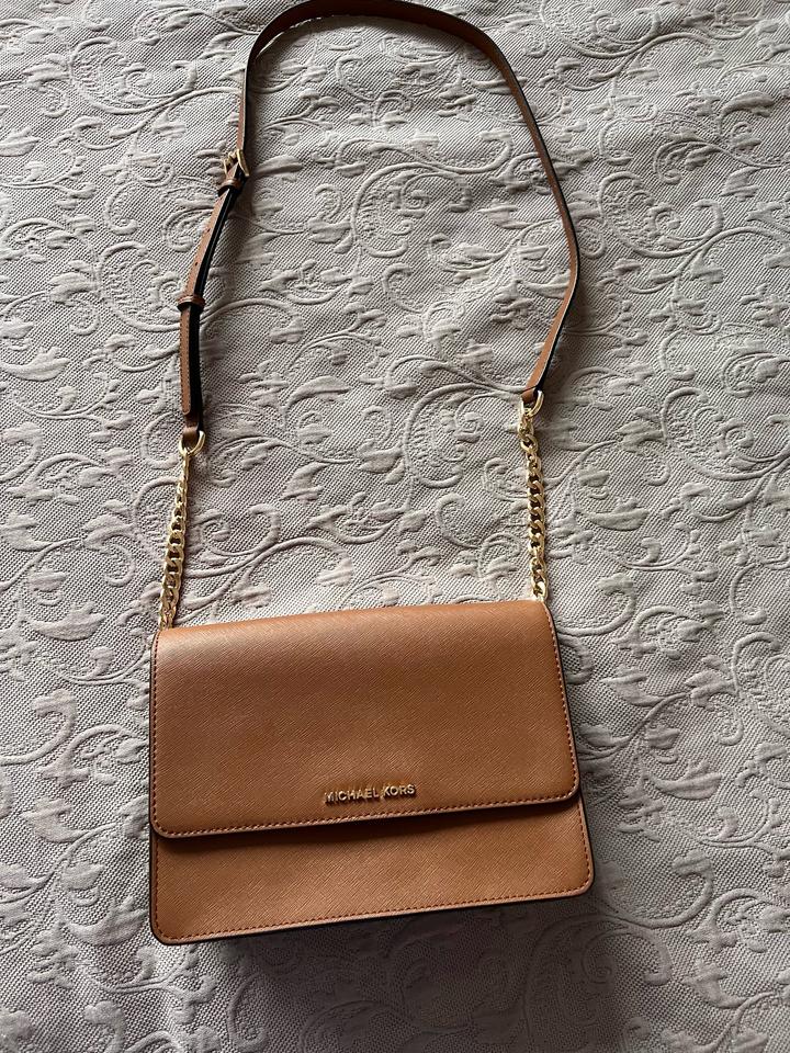 Сумочка через плечо Michael Kors