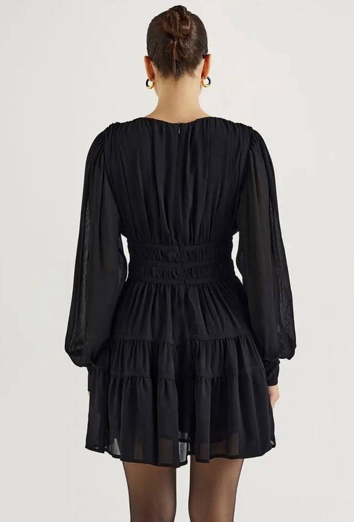 Черное платье Love Republic