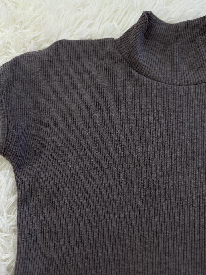 Серая кофта Zara