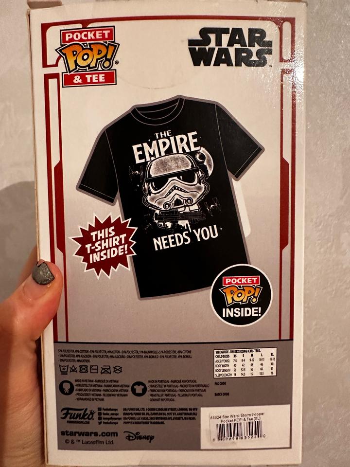 Футболка и коллекционная фигурка