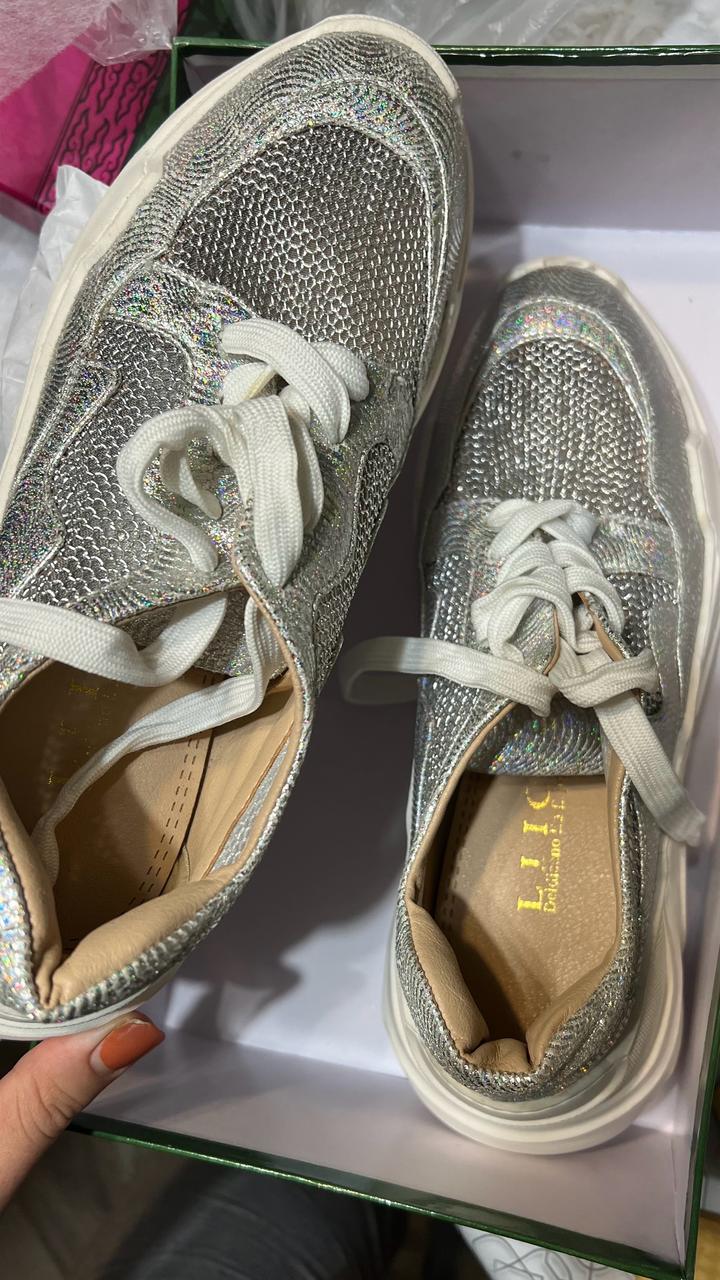 Кроссовки liici