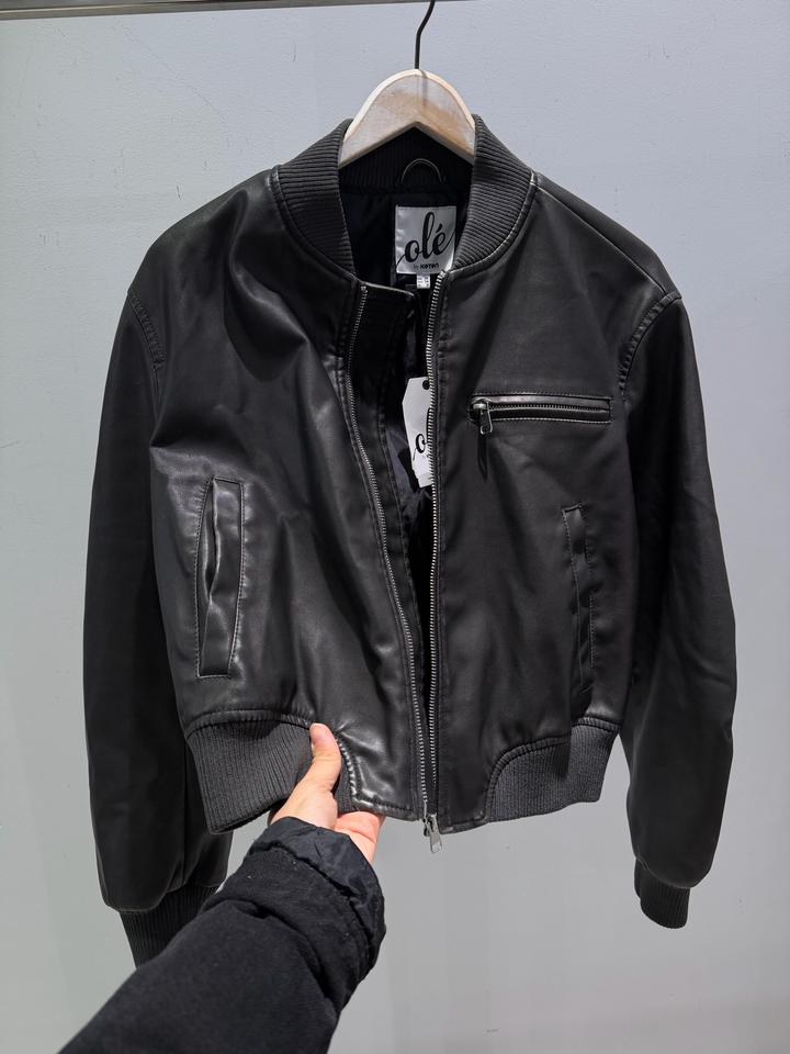 Женская куртка