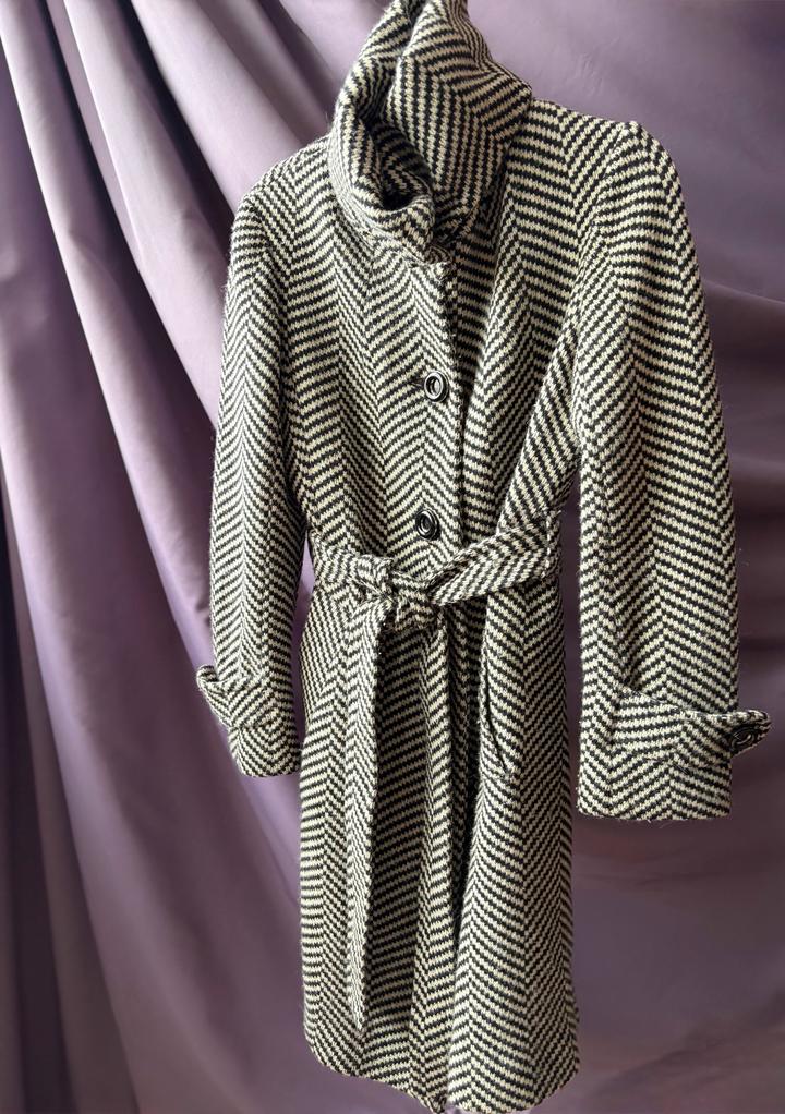 Шерстяное пальто