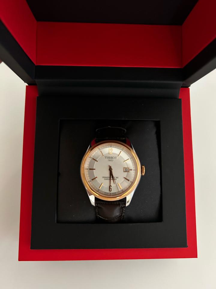 Часы Tissot