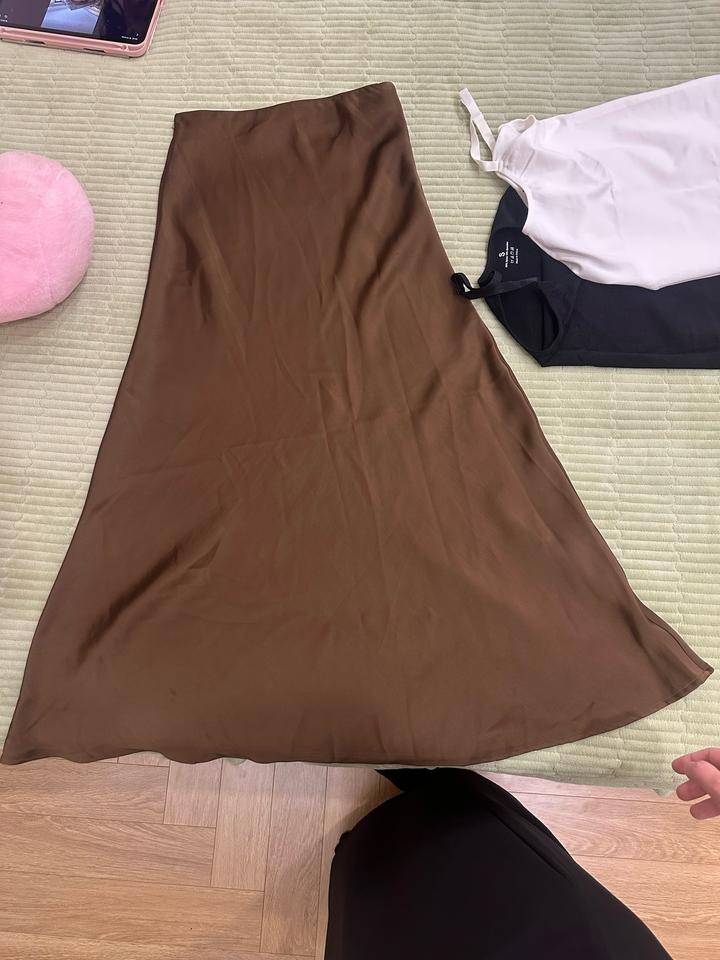 юбка атласная