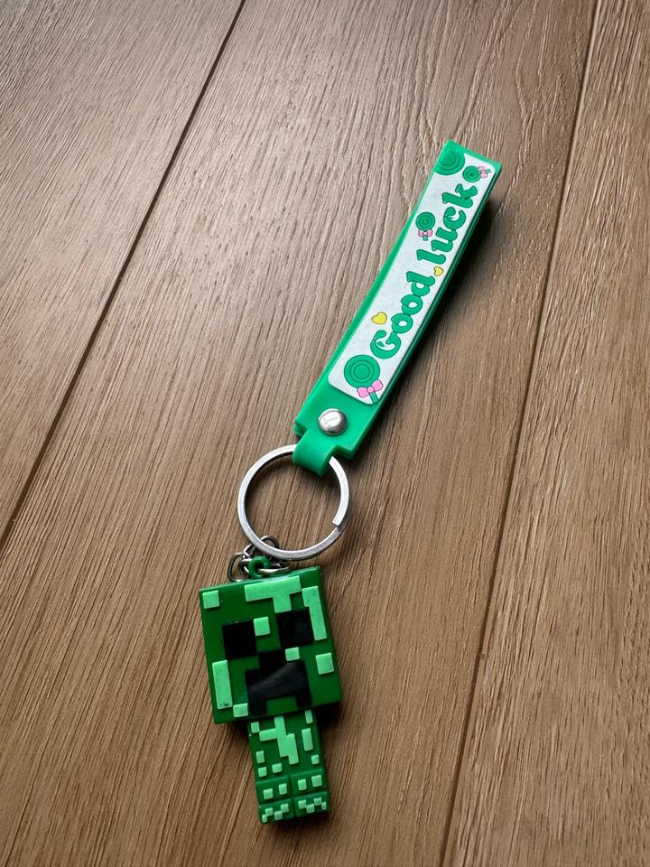 Брелок Minecraft