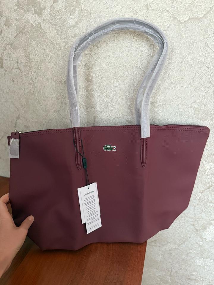 Новая сумка Lacoste