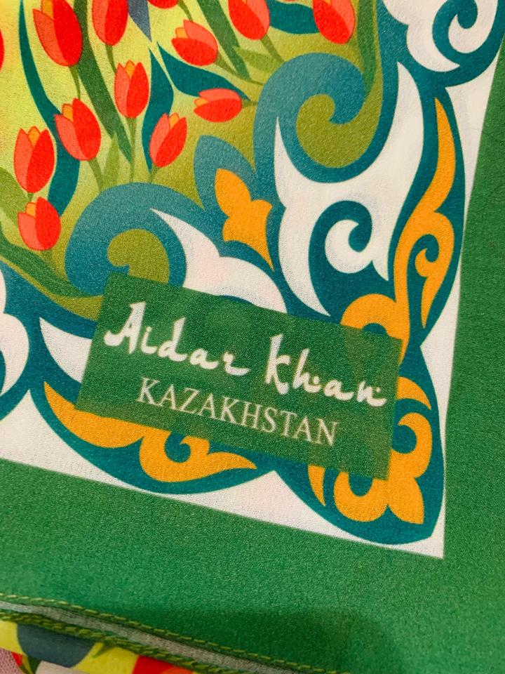 Дизайнерский легкий шарф