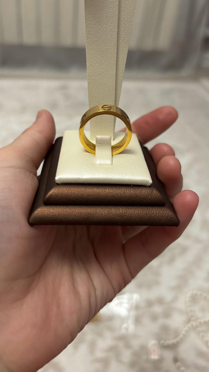 Cartier кольцо из титана есть размеры 17,5 р- 18 р