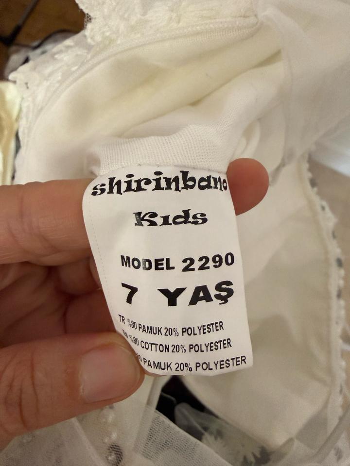 Платье на девочку нарядное.Турция