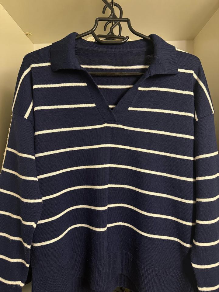 Кофта с воротником