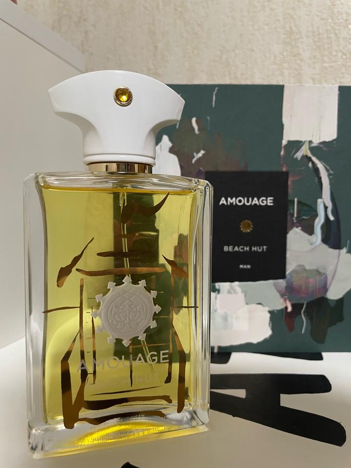 Amouage beach hut