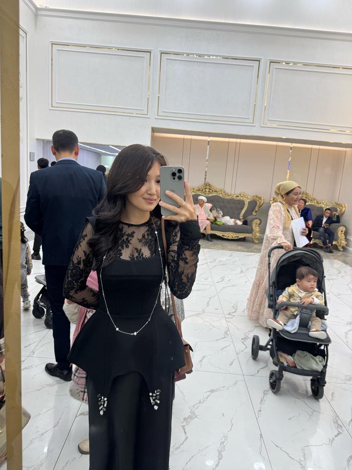 Карсет (от Chia)