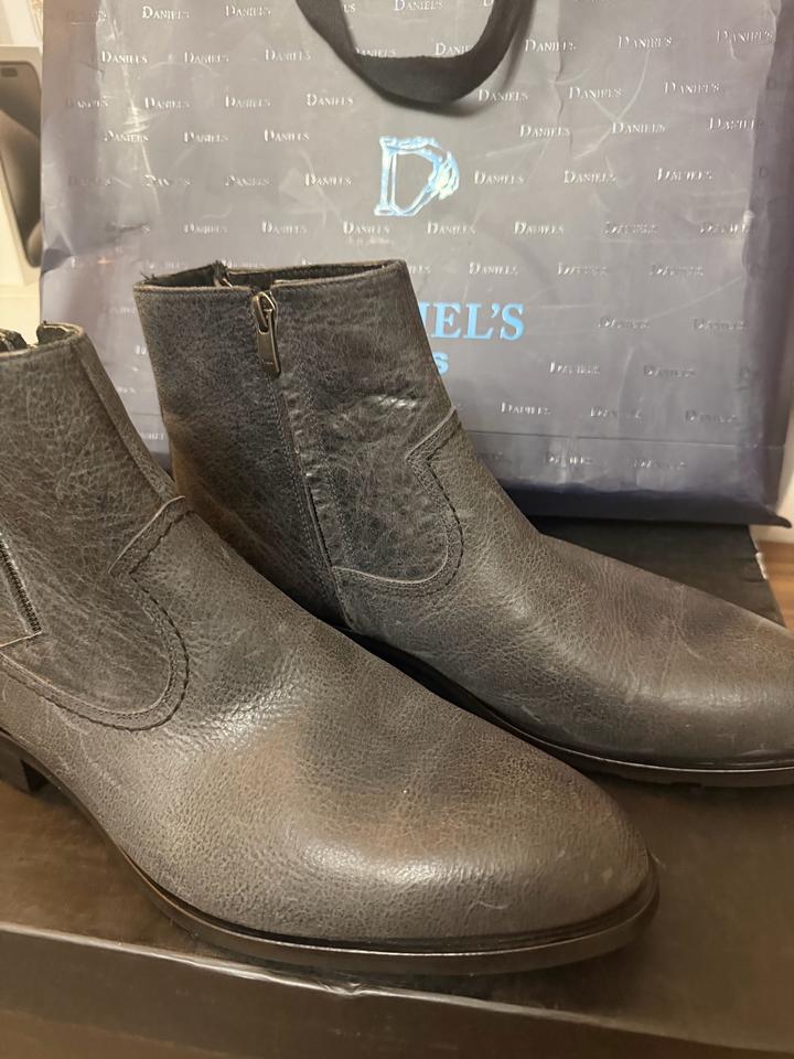 Зимний обувь от Daniels