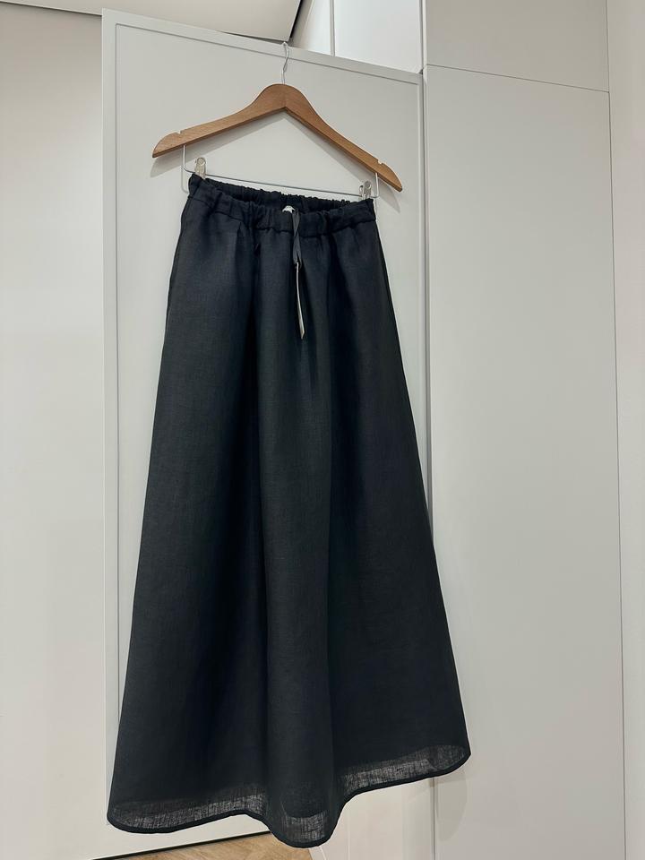 Льняная новая юбка Clothe