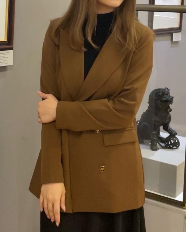 Пиджак коричневый