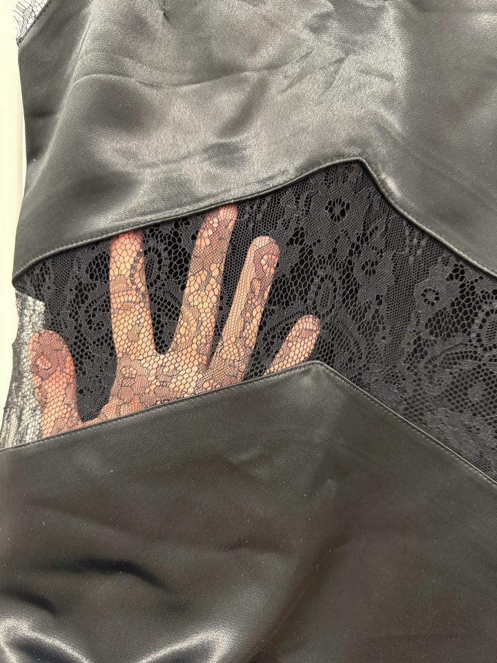 Платье с французским кружевом