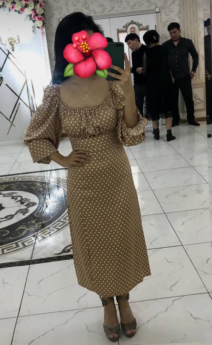 Платье в горошек