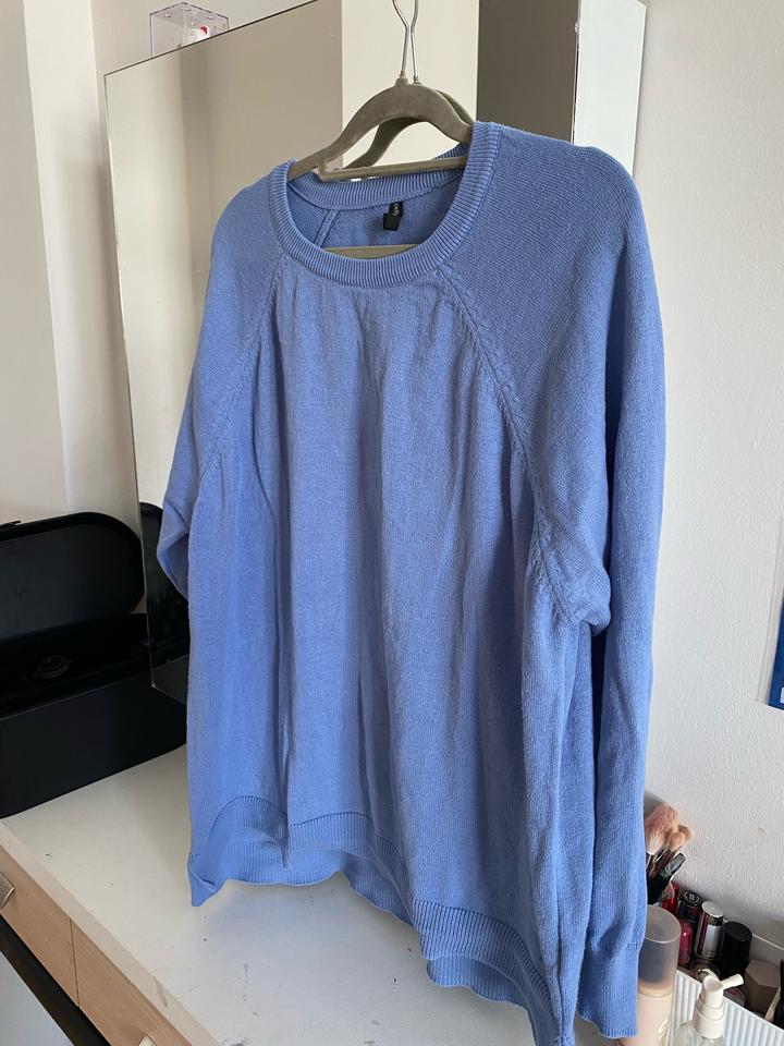 Голубая кофта от DeFacto