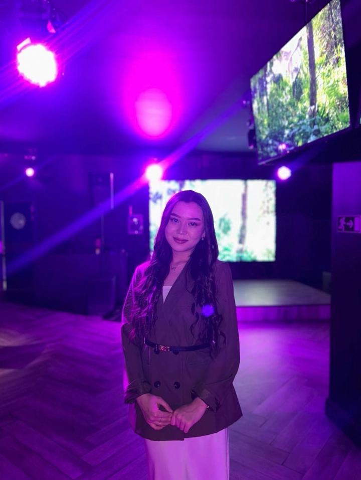 Коричневый пиджак