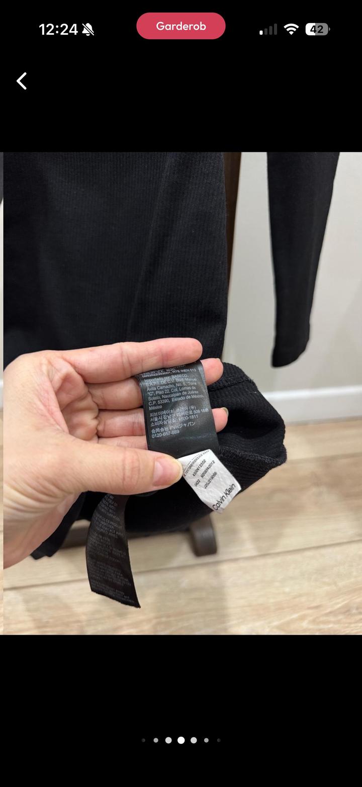 Платье трикотаж Calvin Klein оригинал XS размер в обтяжку