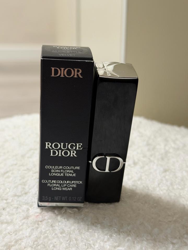 Rouge Dior 300 Nude Style Velvet 💄