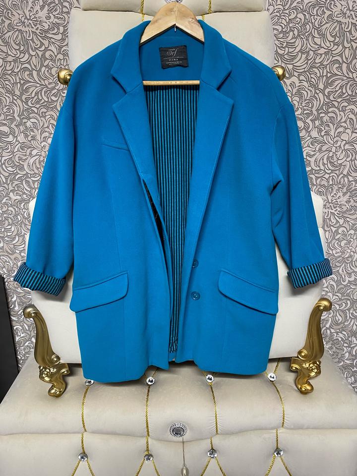 Пальто от Zara